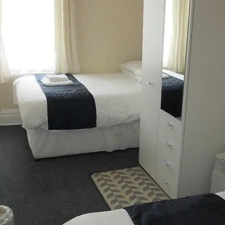 Bed & Breakfast The Waverley Blackpool