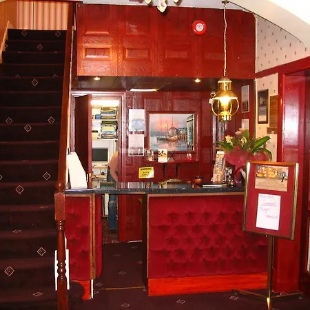 Broadway Hotel Blackpool