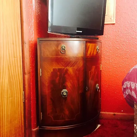 Bramlea Bed and Breakfast 2*