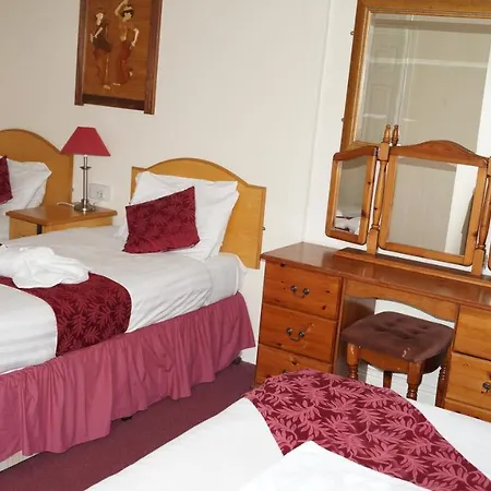 Hotel Gainsborough And Bar 3*
