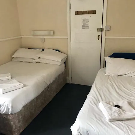 Hayward Hotel