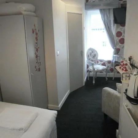 The Withnell Bed & Breakfast Blackpool