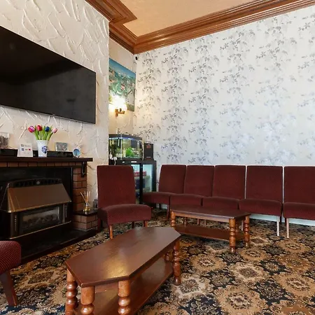 Keighley House Гостевой дом Блэкпул