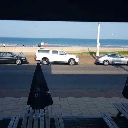 Coastal Roomz Nocleg ze śniadaniem 2*