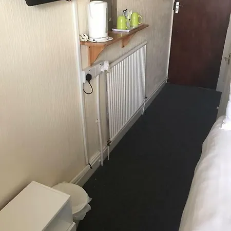 Coastal Roomz Bed & Breakfast 2*
