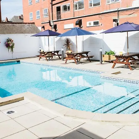 Doric Hotel