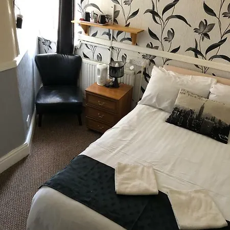 Coastal Roomz Bed & Breakfast 2*