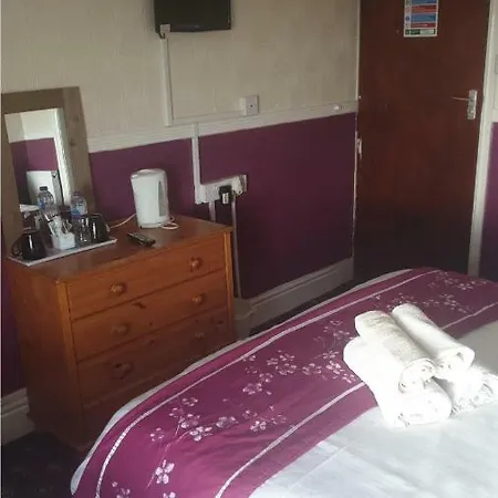 Bed & Breakfast Coastal Roomz 2*