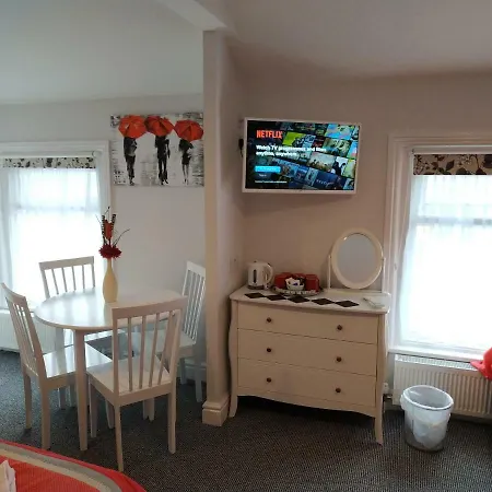 Bed & Breakfast The Castleton 3*