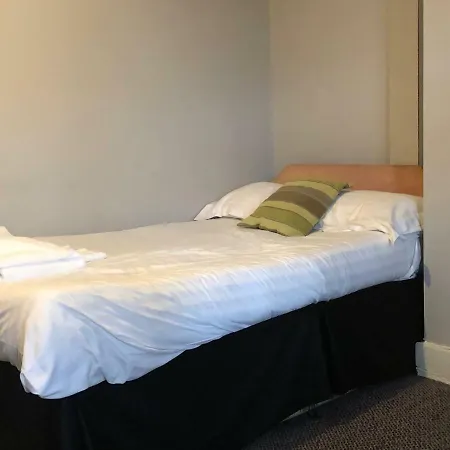 The ホテル 3*
