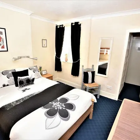 Bridle Apartment