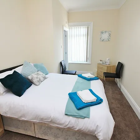 Bayswater House 3* Blackpool