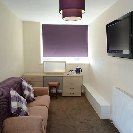 Arncliffe Hotel 3*