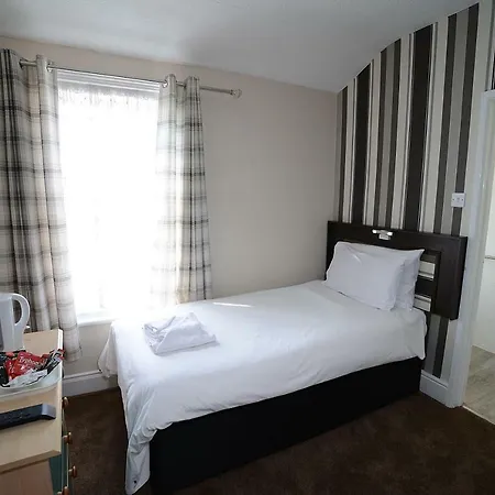 Arncliffe Hotel Blackpool