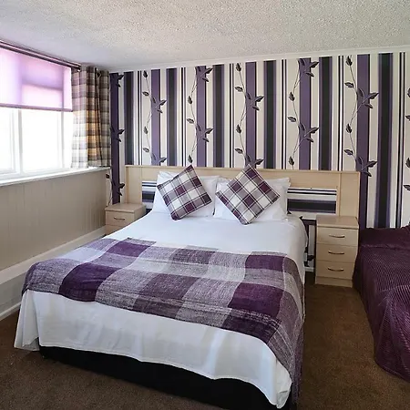 Arncliffe 3* Blackpool