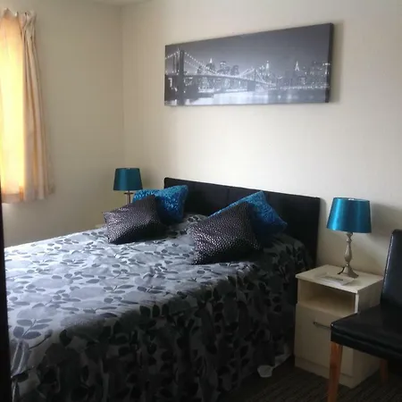 Oakleigh Oda ve Kahvaltı