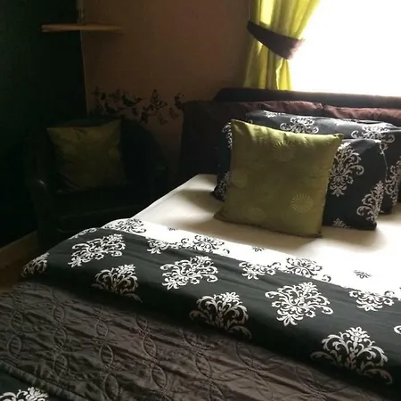 Argon House Guest house *