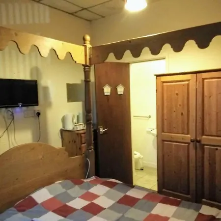 Angelee Hotell 3*