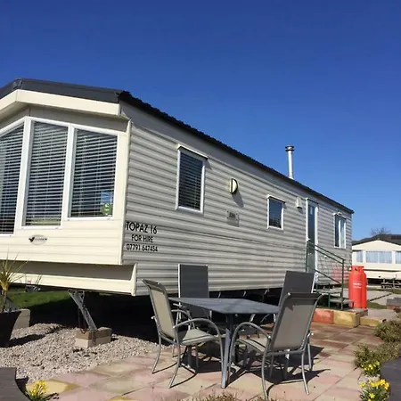 Apartment Newton Hall Caravan Park 106 Staining Road *