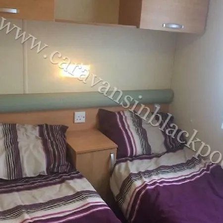 Newton Hall Caravan Park 106 Staining Road Apartment Blackpool
