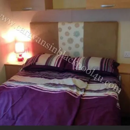 Apartment Newton Hall Caravan Park 106 Staining Road Blackpool