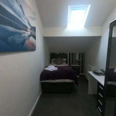 33 Hotel