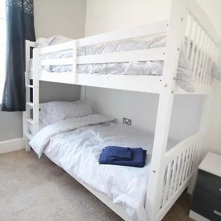Holiday home Henthorne Choice - Large - Close To Town Centre *