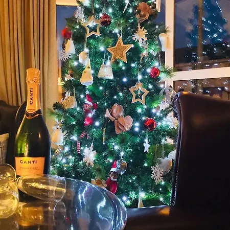 Raffles Отель