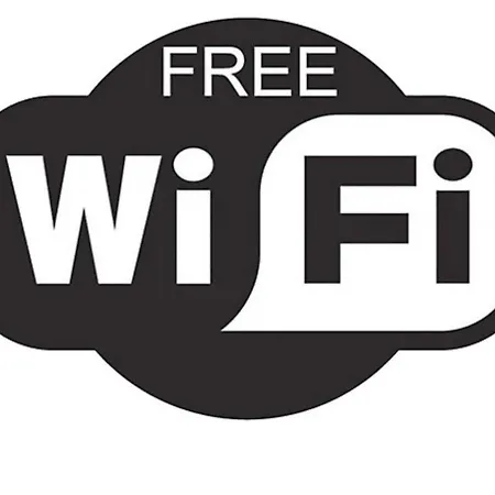 Entire In With Free Parking And A Private Patio Garden * Блэкпул