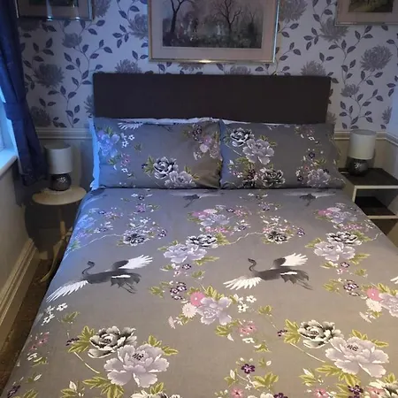Fairhaven - 46 Palatine Road 4*
