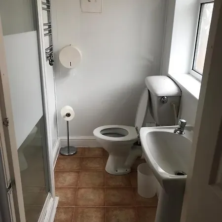 Chesterfield House 3*