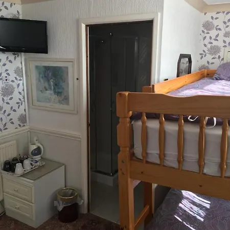 Fairhaven - 46 Palatine Road 4*