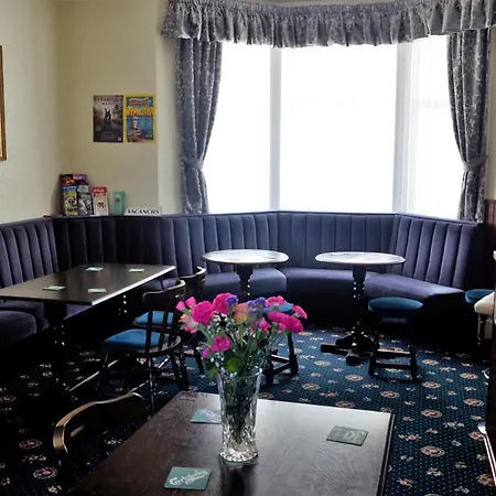 Bed & Breakfast The Waverley 2*