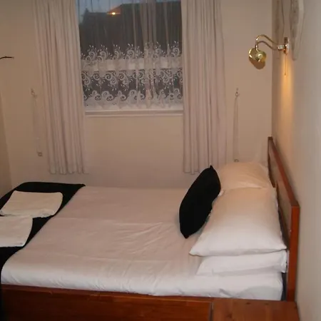 Hotel Newburn