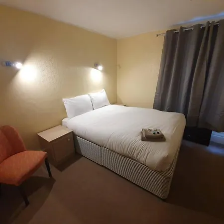 Starlux 3* Blackpool