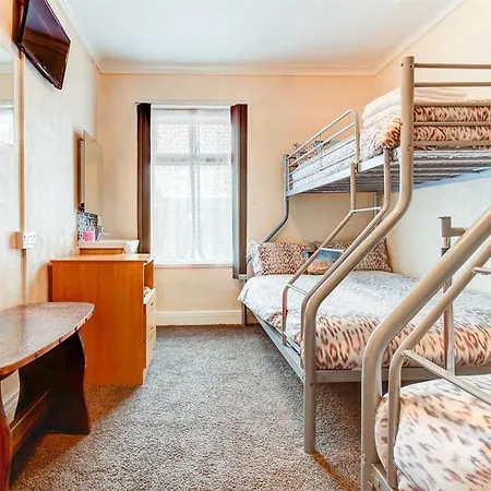Thistle Dhu 3* Blackpool