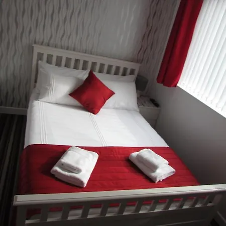 Manor Grove 3* Blackpool