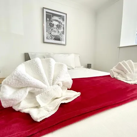 Apartment Fabrik - Harrowside By Service Apartements Blackpool