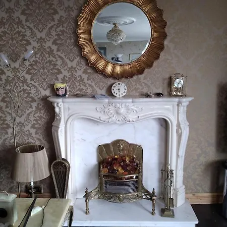Sea-front Home-from-home * Blackpool