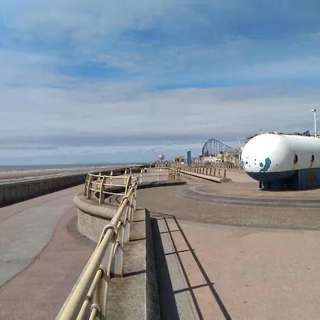 Sea-front Home-from-home Blackpool