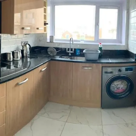 Sea-front Home-from-home * Blackpool