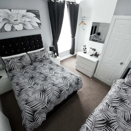 Rossall House , For Families & Couples Guest house