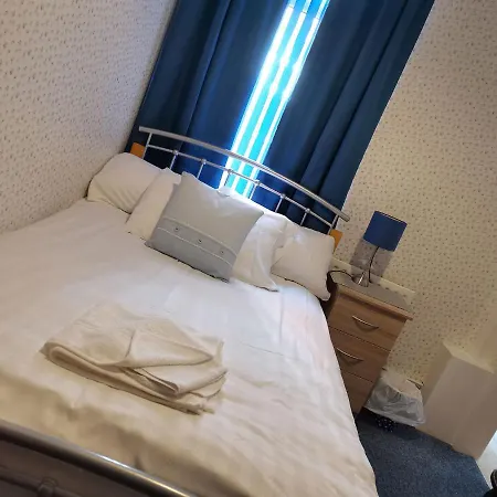 Sherwood 3* Blackpool