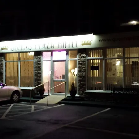 Bed & Breakfast Queens Plaza