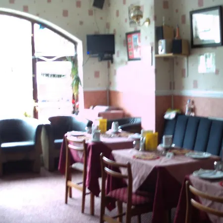 Jollies 3* Blackpool