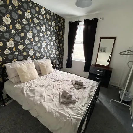 Abode - Seaside Cove Holiday home *