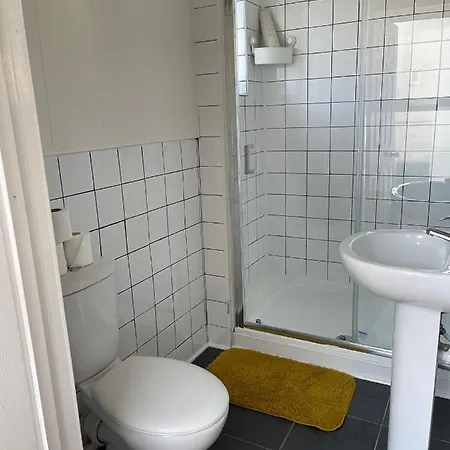 Ariana House Hotel-families And Couples Only Blackpool