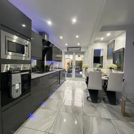 New…the Hottub House Pleasure Blackpool