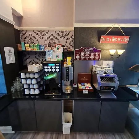 Bed & Breakfast Queens Plaza 3*