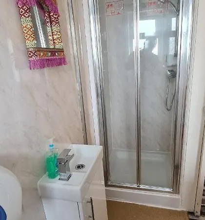 Bukhari 4* 블랙풀